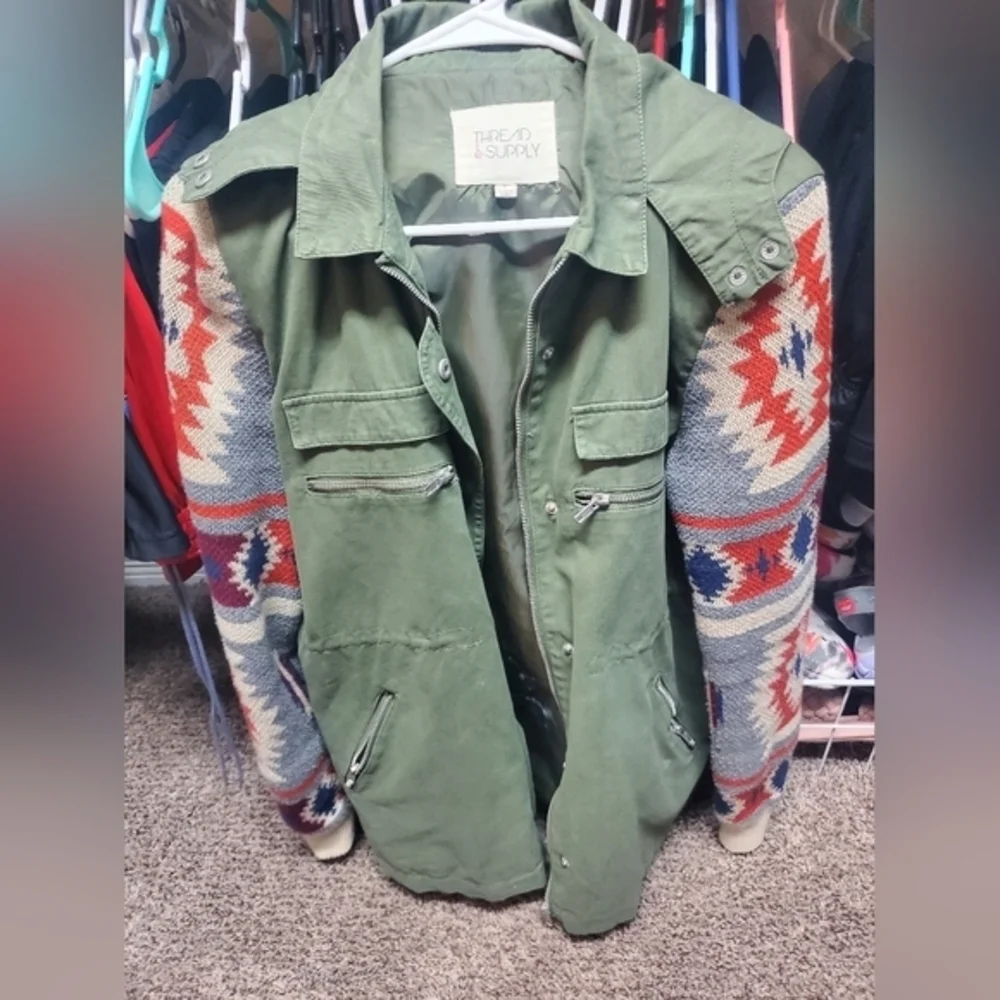 Universal thread jacket - Picture 1 of 7